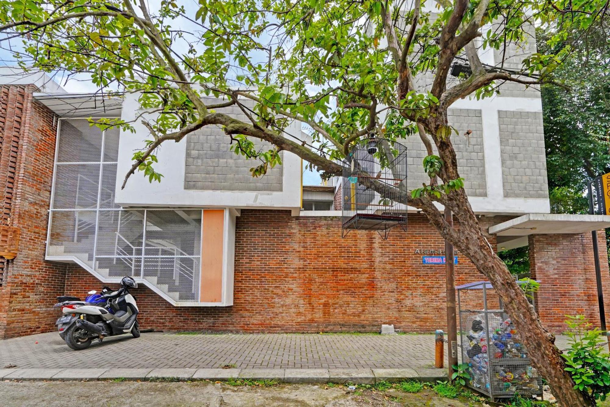 Super Oyo 2190 Alamanda 7 Syariah Bandung Eksteriør bilde